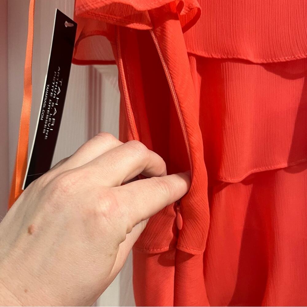 Tahari ASL Women’s Coral Tiered Flutter Sleeve Dress Sz 10P - Picture 5 of 9